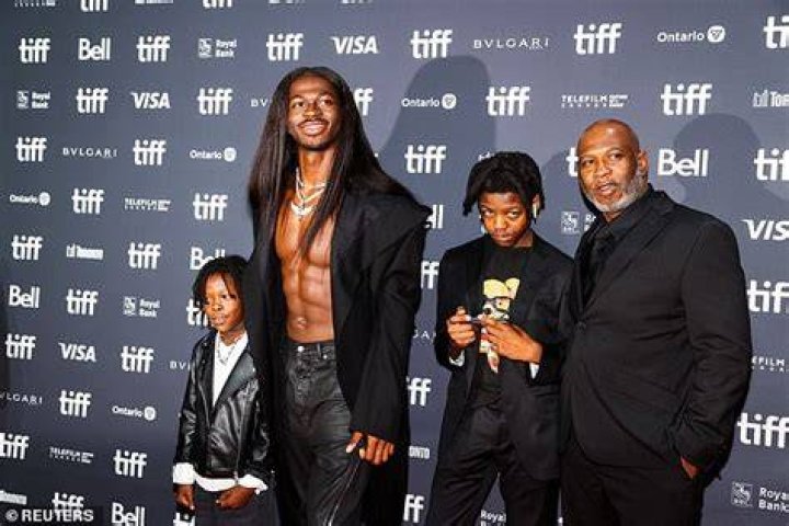 Lil ___ X rapper whose birth name is Montero Lamar Hill