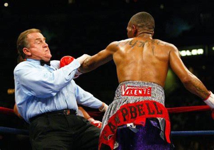 Ruling from a boxing referee sometimes: Abbr.