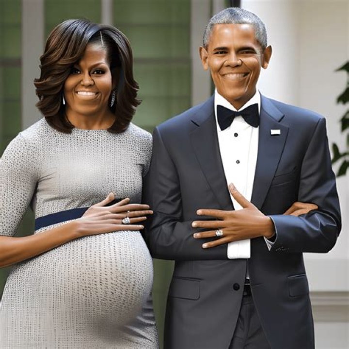 The Most Enchanting Photos Of Michelle Obama's Pregnancy